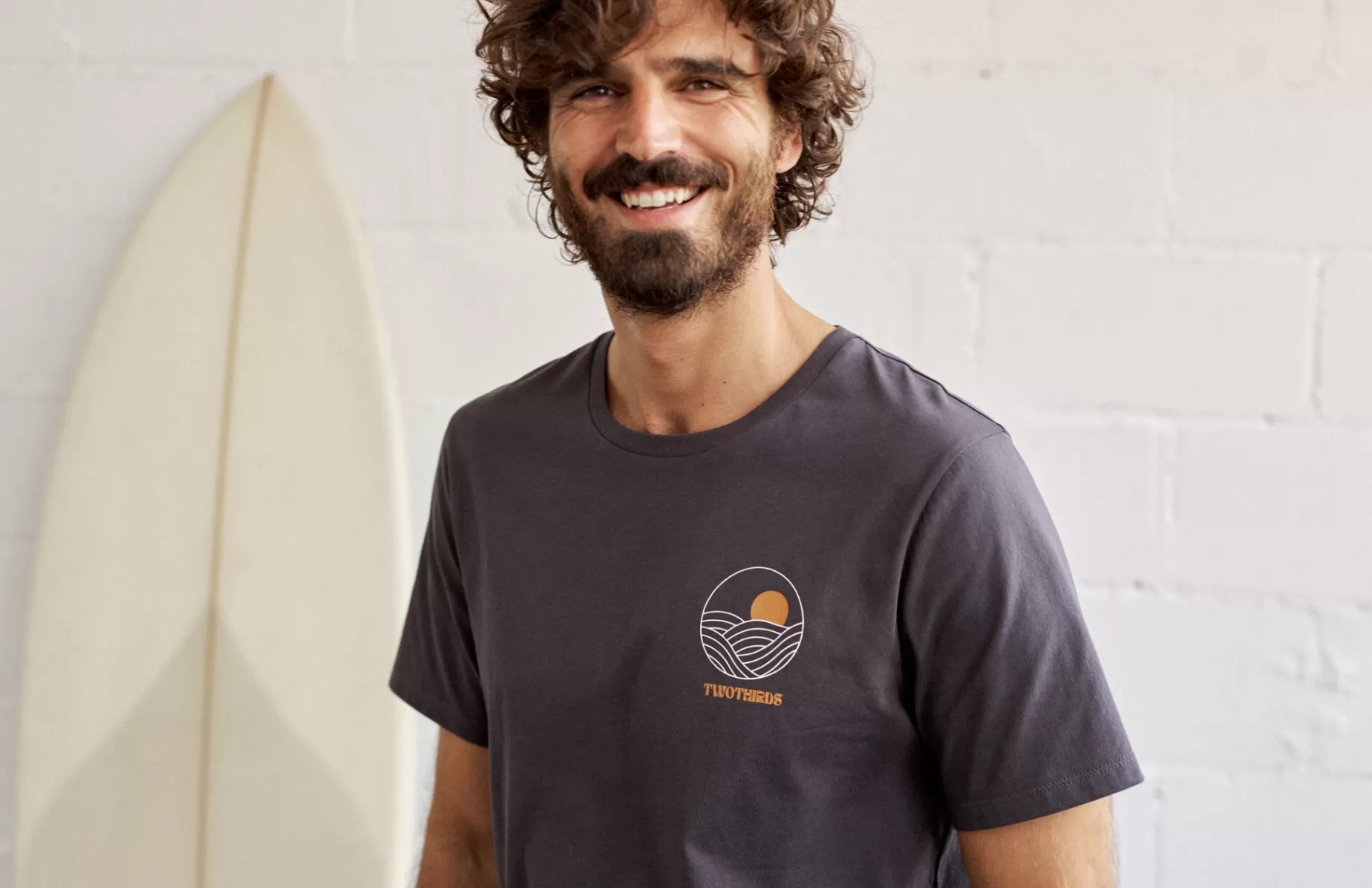 T-Shirts*TWOTHIRDS Curew Dunkler Sand