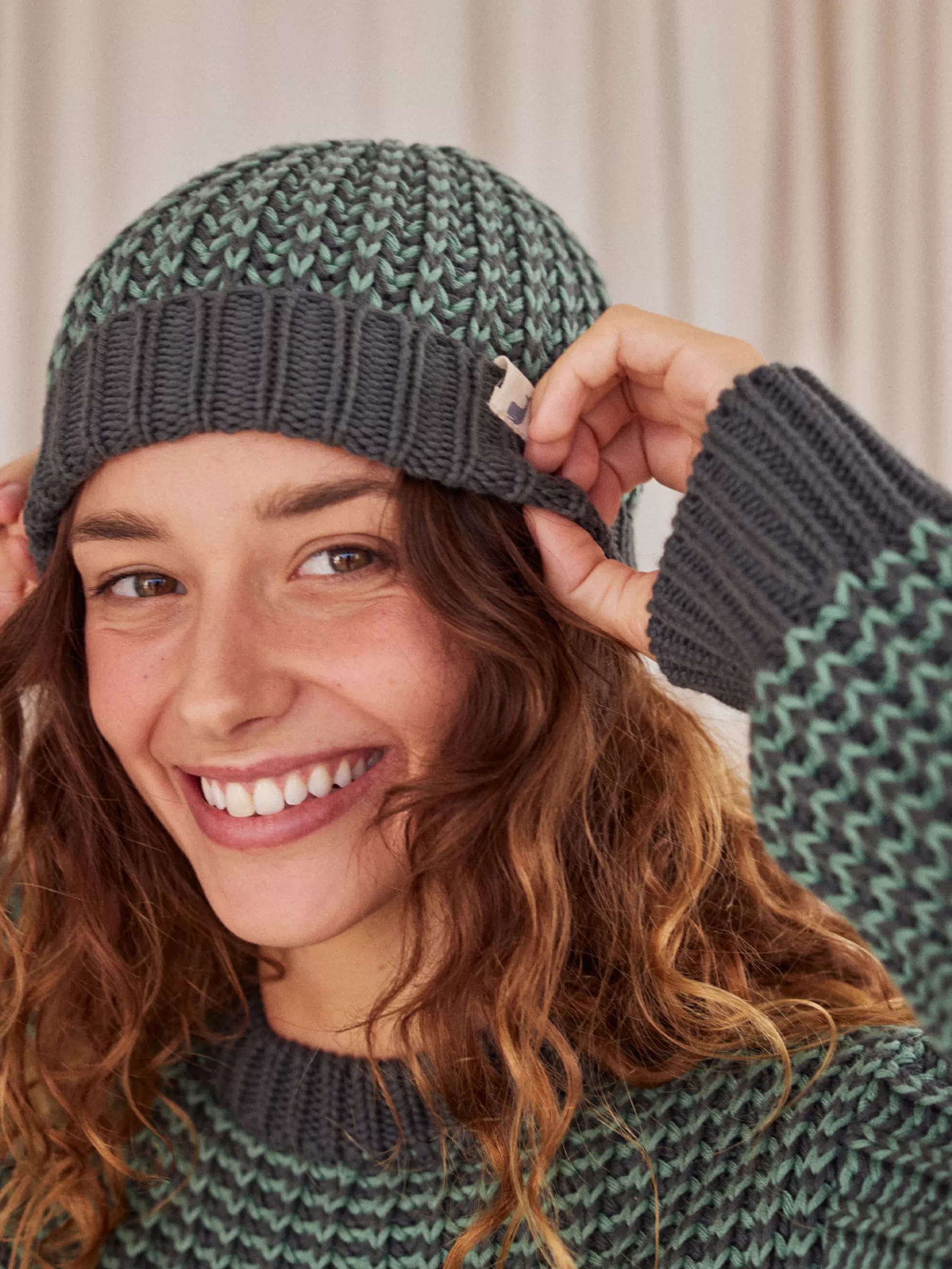 Kopfbedeckung*TWOTHIRDS Katiu Beanie Zweifarbiger Deep Lake