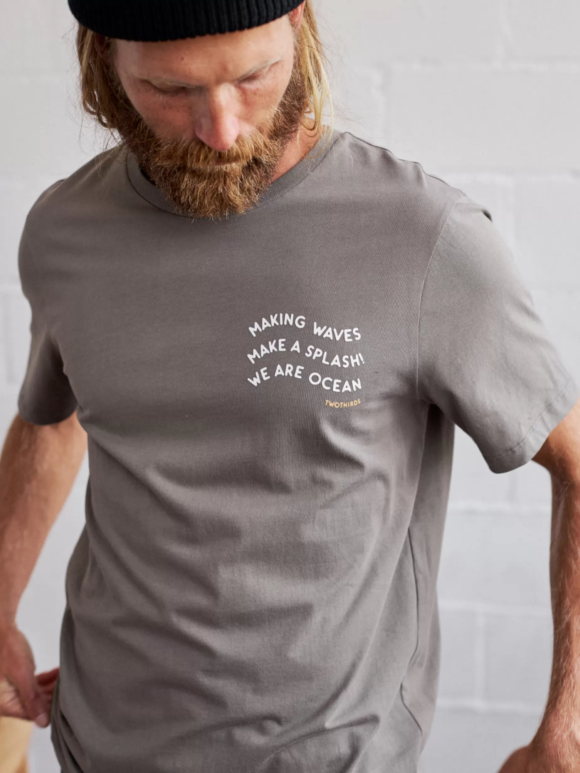T-Shirts*TWOTHIRDS Kirui Rotgussgrau