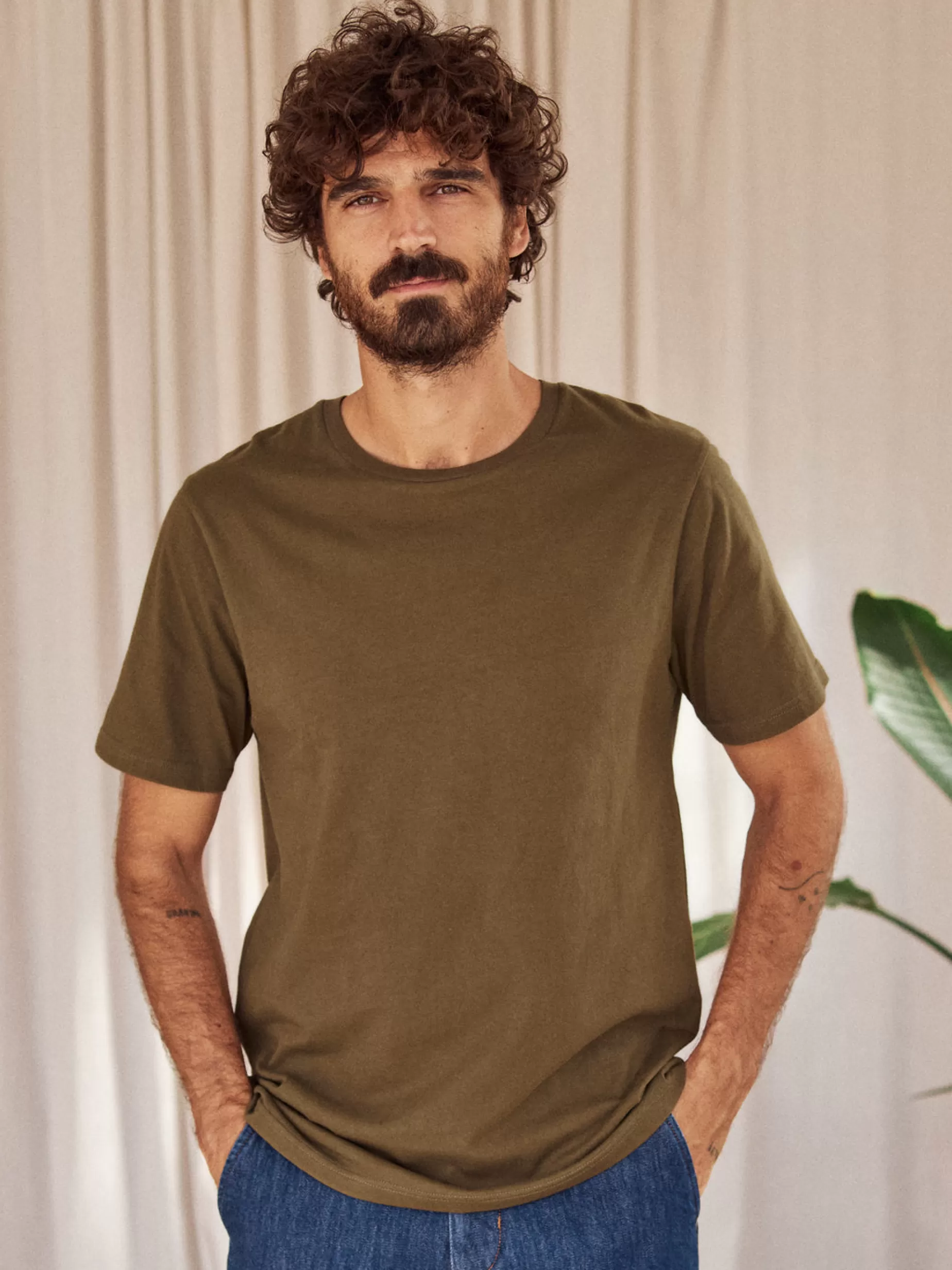 T-Shirts*TWOTHIRDS Monothaki Dunkles Oliv